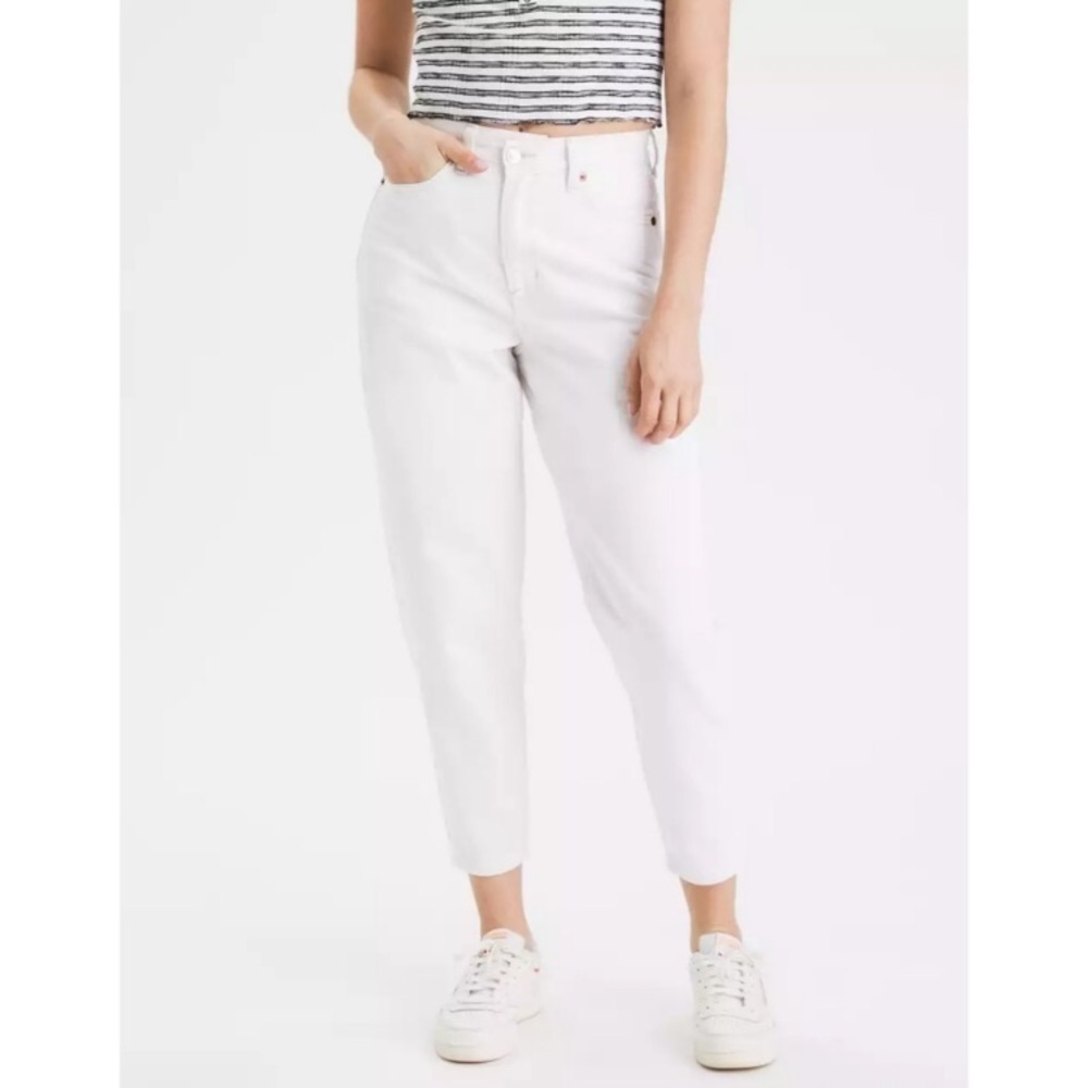 AEO White Ankle Mom Jeans